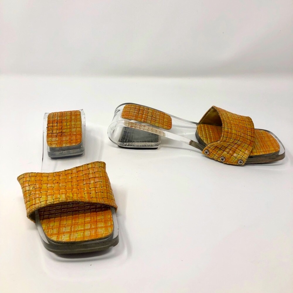 Vintage Acrylic Woven Orange Sandals - Size 5